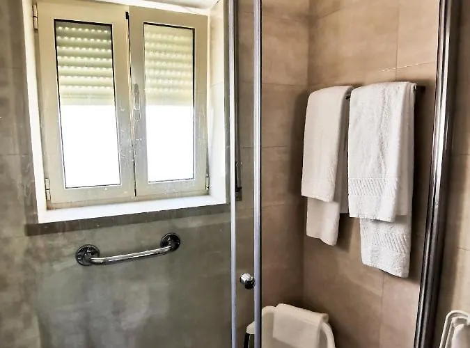 Hotel Casas Dos Avos *